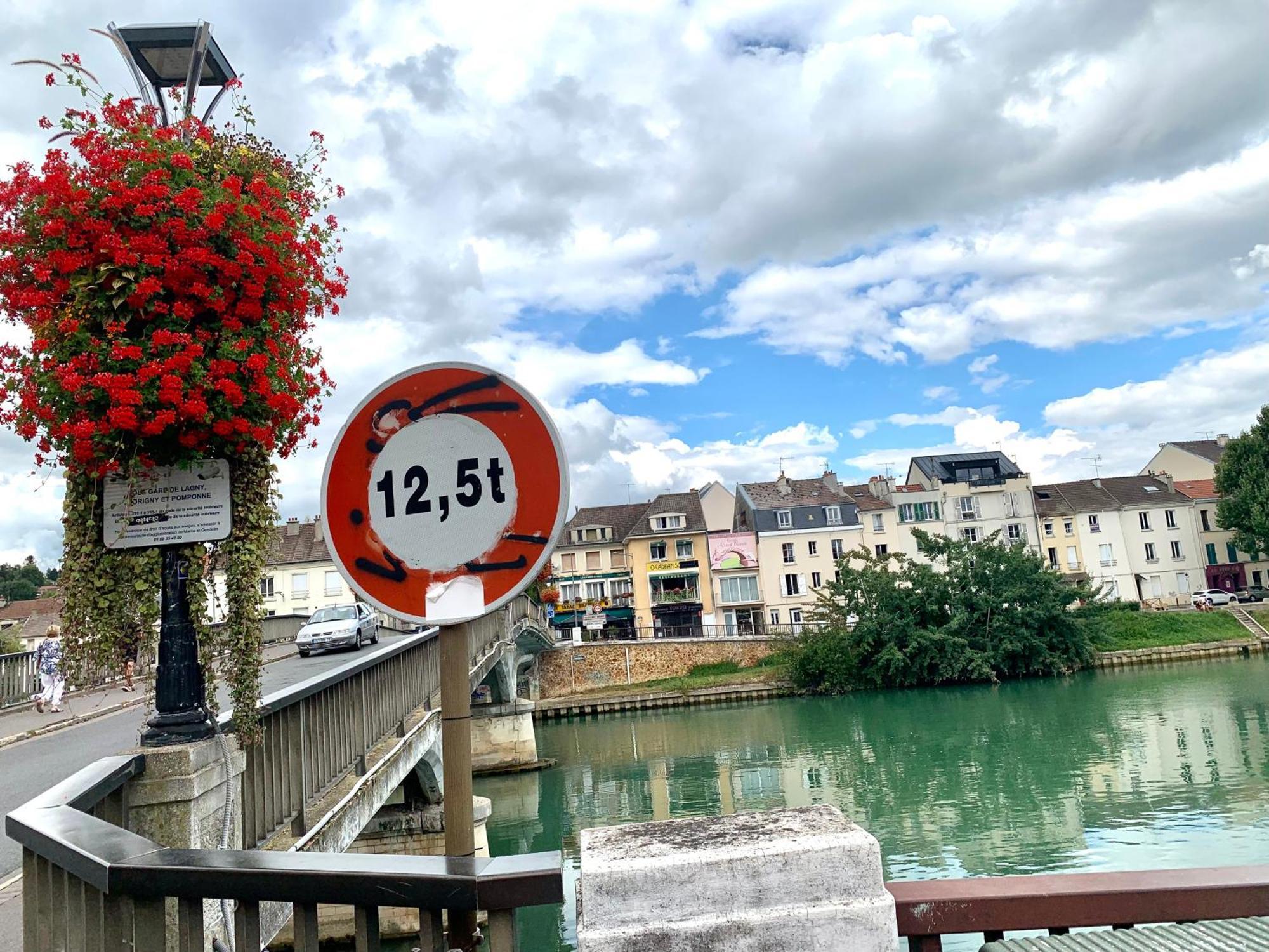 App301 Centre Ville A Lagny, 15Min A Disneyland En Voiture, 30Min A Paris En Voiture 外观 照片
